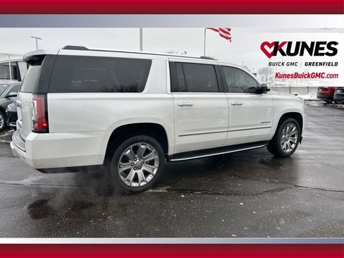 Used 2018 GMC Yukon XL Denali image 5