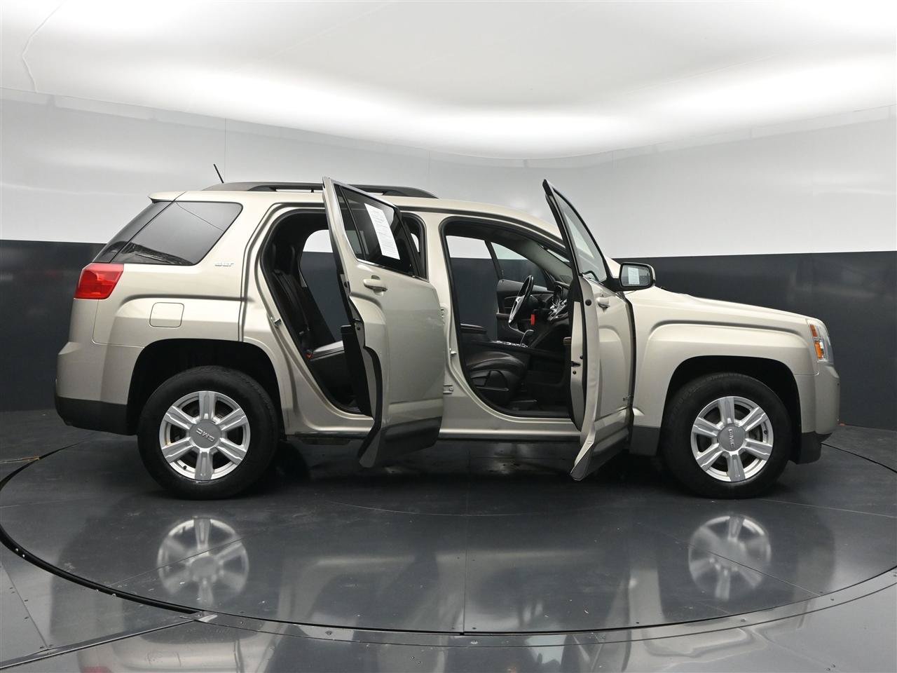 Used 2015 GMC Terrain SLT w/ Safety Package FWD image 39