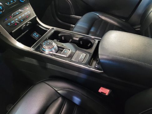 Used 2020 Ford Edge SEL FWD image 26