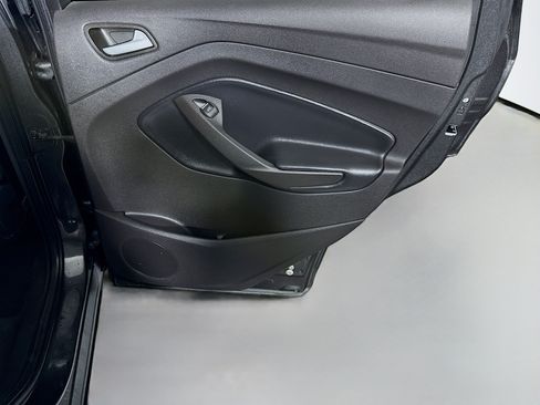 Used 2019 Ford Escape SE AWD/4WD image 28