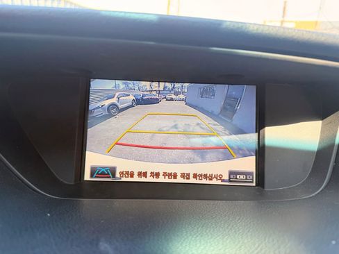Used 2015 Lexus ES 300h FWD image 23