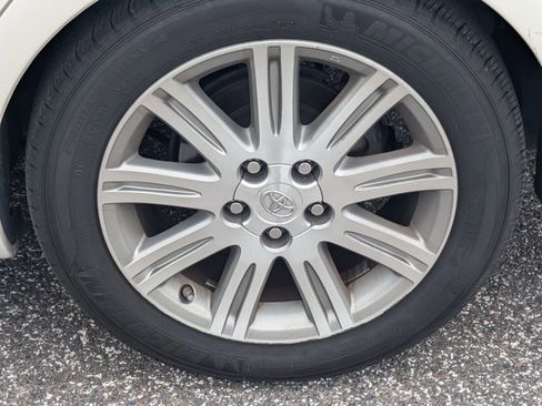 Used 2007 Toyota Avalon Limited FWD image 14