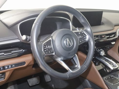 Used 2023 Acura MDX SH-AWD w/ Technology Package image 6