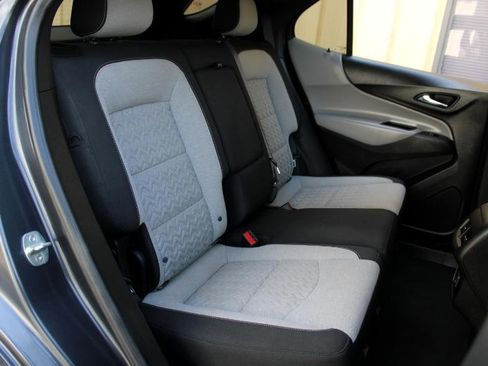 Used 2022 Chevrolet Equinox LT image 9