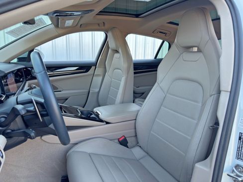 Used 2024 Porsche Panamera 4 image 42