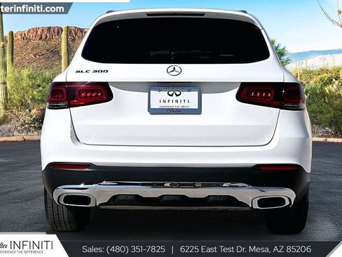 Used 2022 Mercedes-Benz GLC 300 image 4