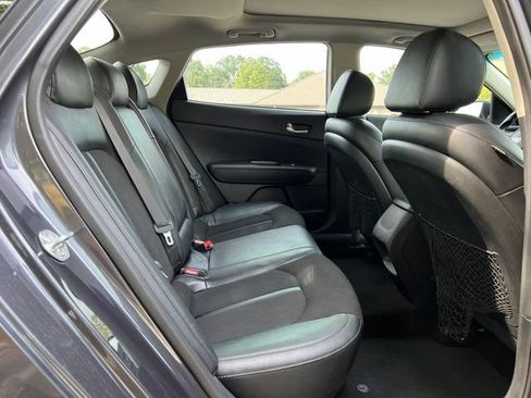 Used 2019 Kia Optima S w/ S Panoramic Sunroof Package FWD image 16