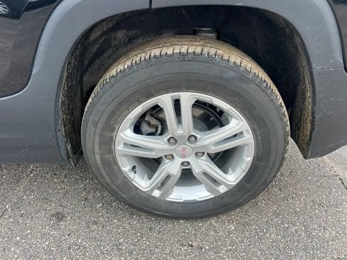 Used 2019 GMC Terrain SLE AWD/4WD image 9