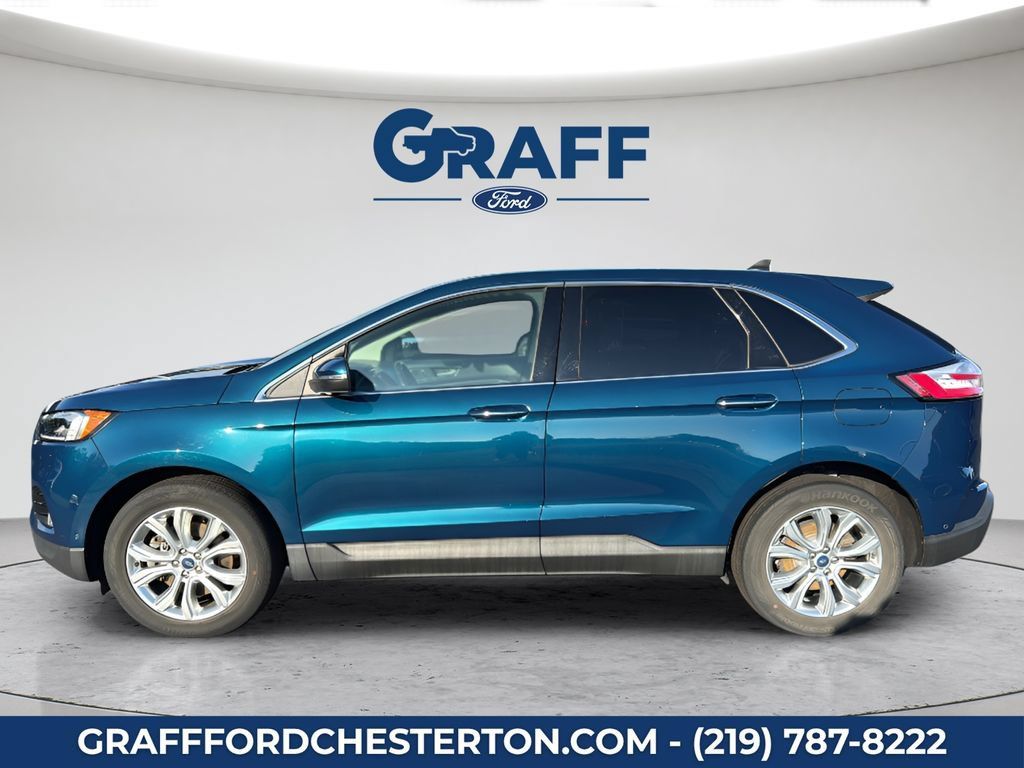 Used 2020 Ford Edge Titanium w/ Equipment Group 301A AWD/4WD image 11