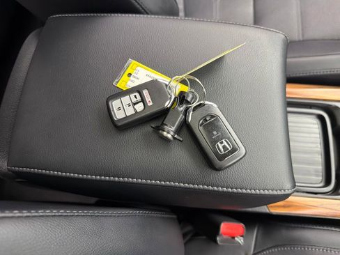 Used 2021 Honda CR-V Touring image 36