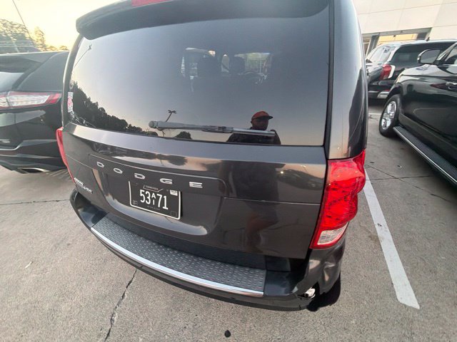 Used 2011 Dodge Grand Caravan Express FWD image 24