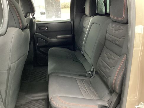 Used 2023 Nissan Frontier PRO-4X w/ Pro Convenience Package image 13