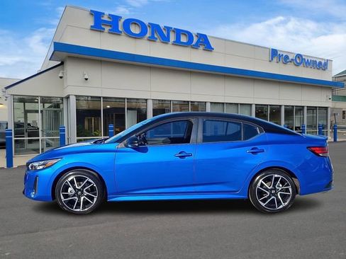 Used 2025 Nissan Sentra SR image 7