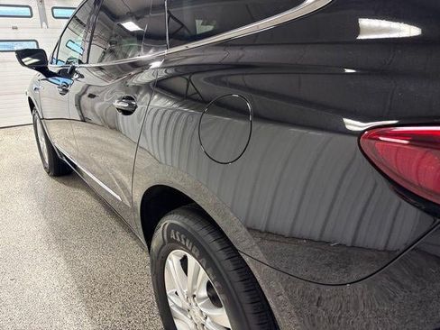 Used 2021 Buick Enclave Essence w/ Sound and Sites Package AWD/4WD image 11