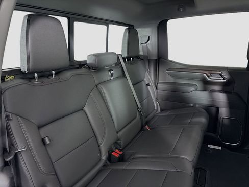 New 2026 GMC Sierra 1500 SLT w/ SLT Premium Package image 28