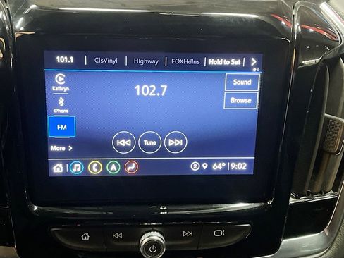 Used 2023 Chevrolet Traverse RS image 15