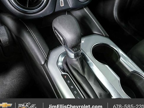 Used 2025 Chevrolet Blazer LT image 16