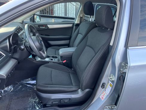 Used 2018 Subaru Outback 2.5i Premium AWD/4WD image 19