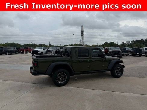 Used 2022 Jeep Gladiator Rubicon image 3