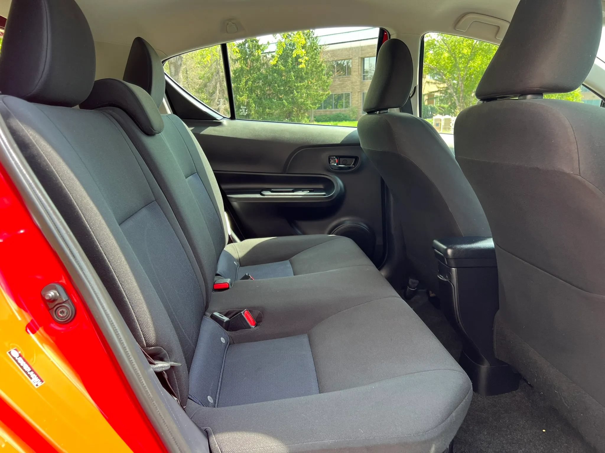 Used 2018 Toyota Prius C Two FWD image 18