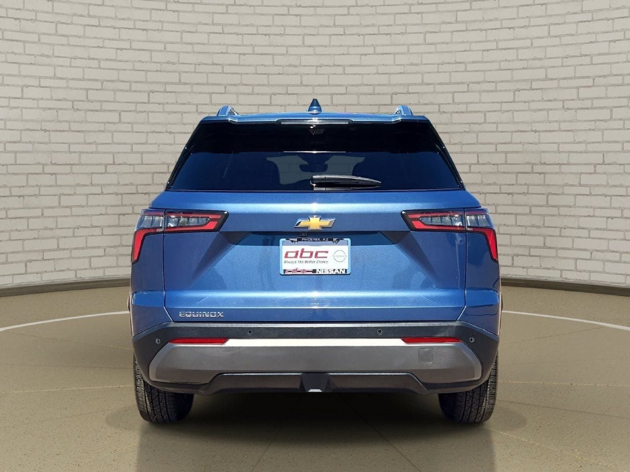 Used 2025 Chevrolet Equinox LT w/ Convenience Package II FWD image 6
