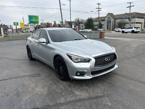 Used 2017 INFINITI Q50 3.0t Premium image 7