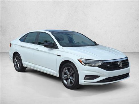 Used 2019 Volkswagen Jetta R-Line image 3