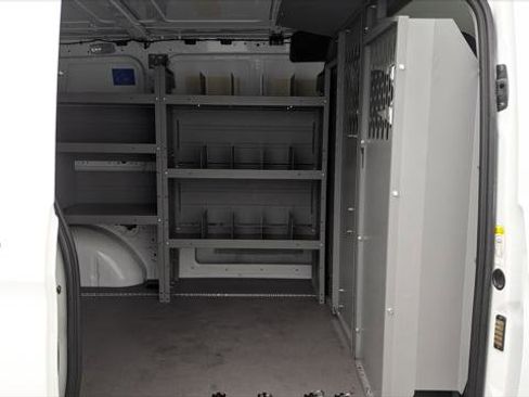 Used 2021 Mercedes-Benz Metris image 17