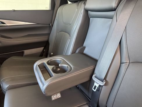 Certified 2026 INFINITI QX60 Luxe w/ Cargo Package AWD/4WD image 29