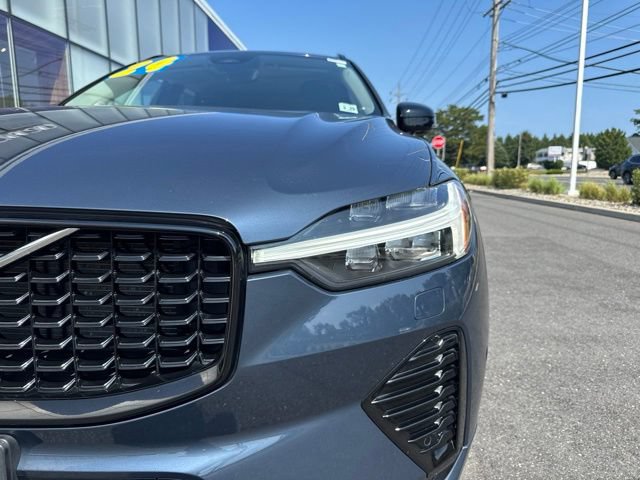 Used 2024 Volvo XC60 B5 Plus w/ Protection Package Premier AWD/4WD image 8
