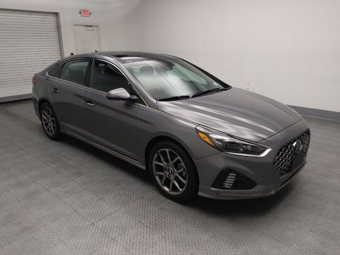Used 2019 Hyundai Sonata Limited FWD image 11