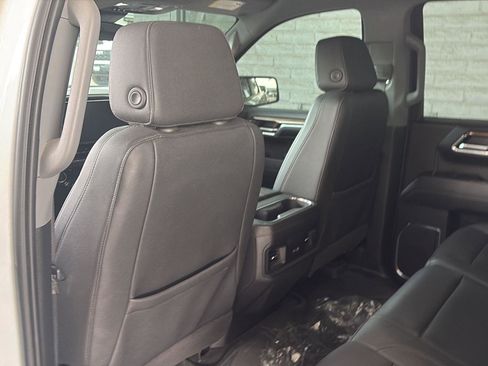 Used 2024 Chevrolet Silverado 1500 RST w/ Convenience Package II image 18