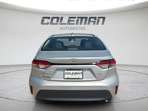 Used 2024 Toyota Corolla LE FWD image 4