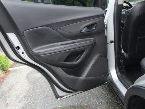 Used 2018 Buick Encore Preferred AWD/4WD image 14