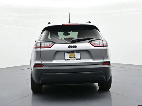 Used 2020 Jeep Cherokee Latitude Plus FWD image 7