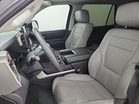Used 2024 Toyota Sequoia SR5 w/ SR5 Premium Package AWD/4WD image 19