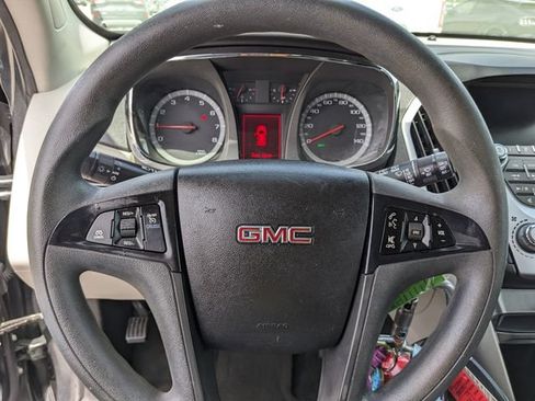 Used 2017 GMC Terrain SLE FWD image 30