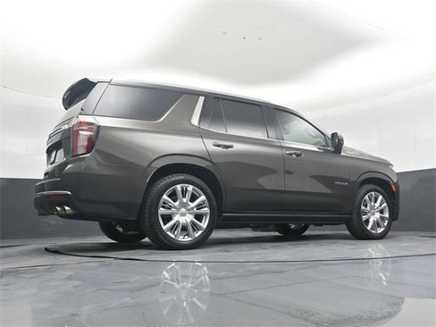 Used 2021 Chevrolet Tahoe High Country image 43