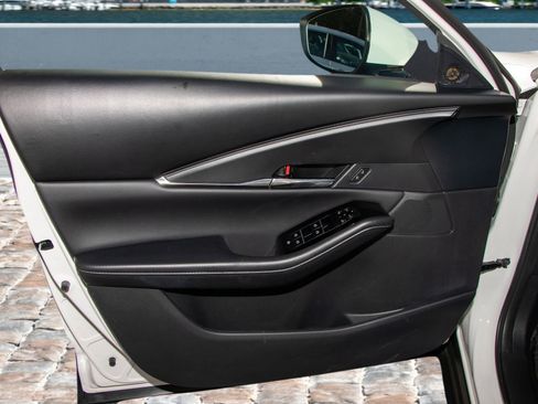 Used 2025 MAZDA CX-30 AWD 2.5 S w/ Preferred Package image 14