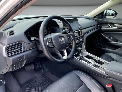 Used 2018 Honda Accord EX-L image 16