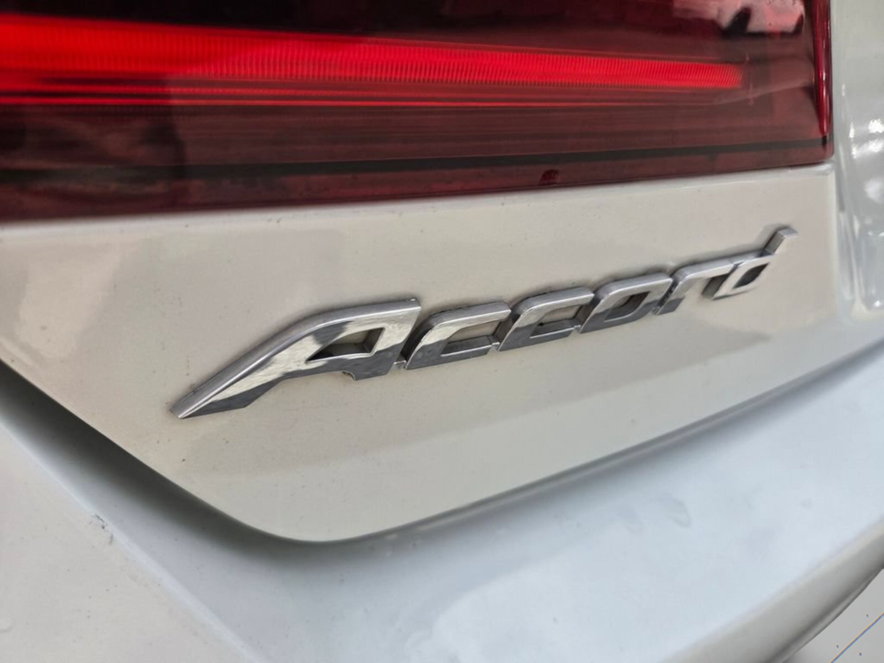 Used 2017 Honda Accord Sport image 13