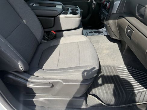 Used 2021 Chevrolet Silverado 1500 LT w/ Fleet Comfort Package image 9