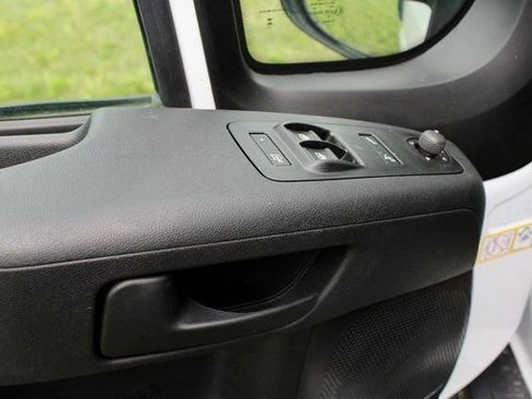 New 2024 RAM ProMaster 3500 w/ Quick Order Package 22G SLT image 12