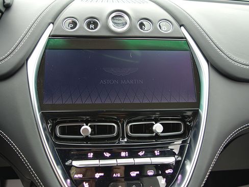 Used 2023 Aston Martin DBX 707 AWD/4WD image 40