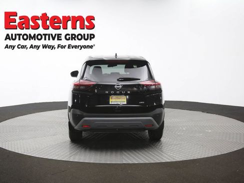 Used 2023 Nissan Rogue S AWD/4WD image 40