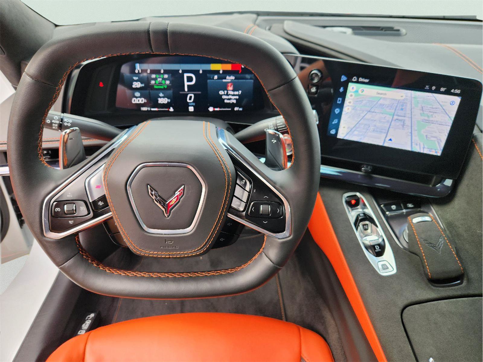 Used 2025 Chevrolet Corvette Stingray Premium Conv w/ Z51 Performance Package RWD image 27