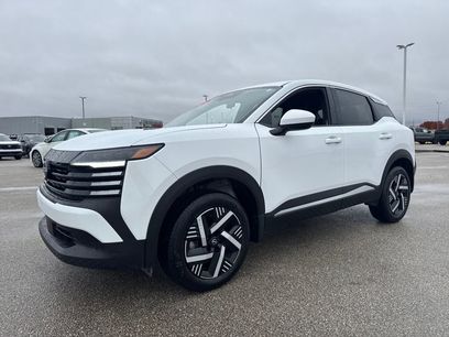 Used 2025 Nissan Kicks SV w/ Charging Package