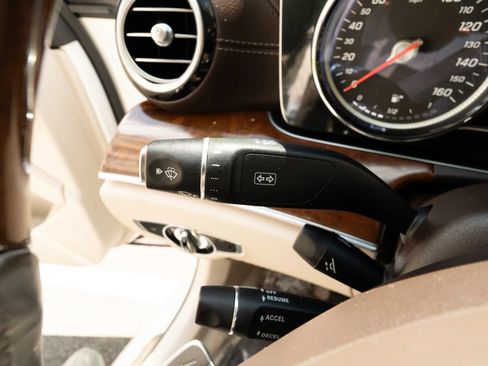 Used 2017 Mercedes-Benz E 300 image 52