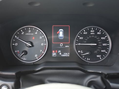 Used 2024 Subaru Outback Premium AWD/4WD image 23