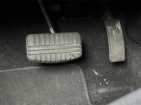 Used 2024 Mitsubishi Eclipse Cross SE image 41